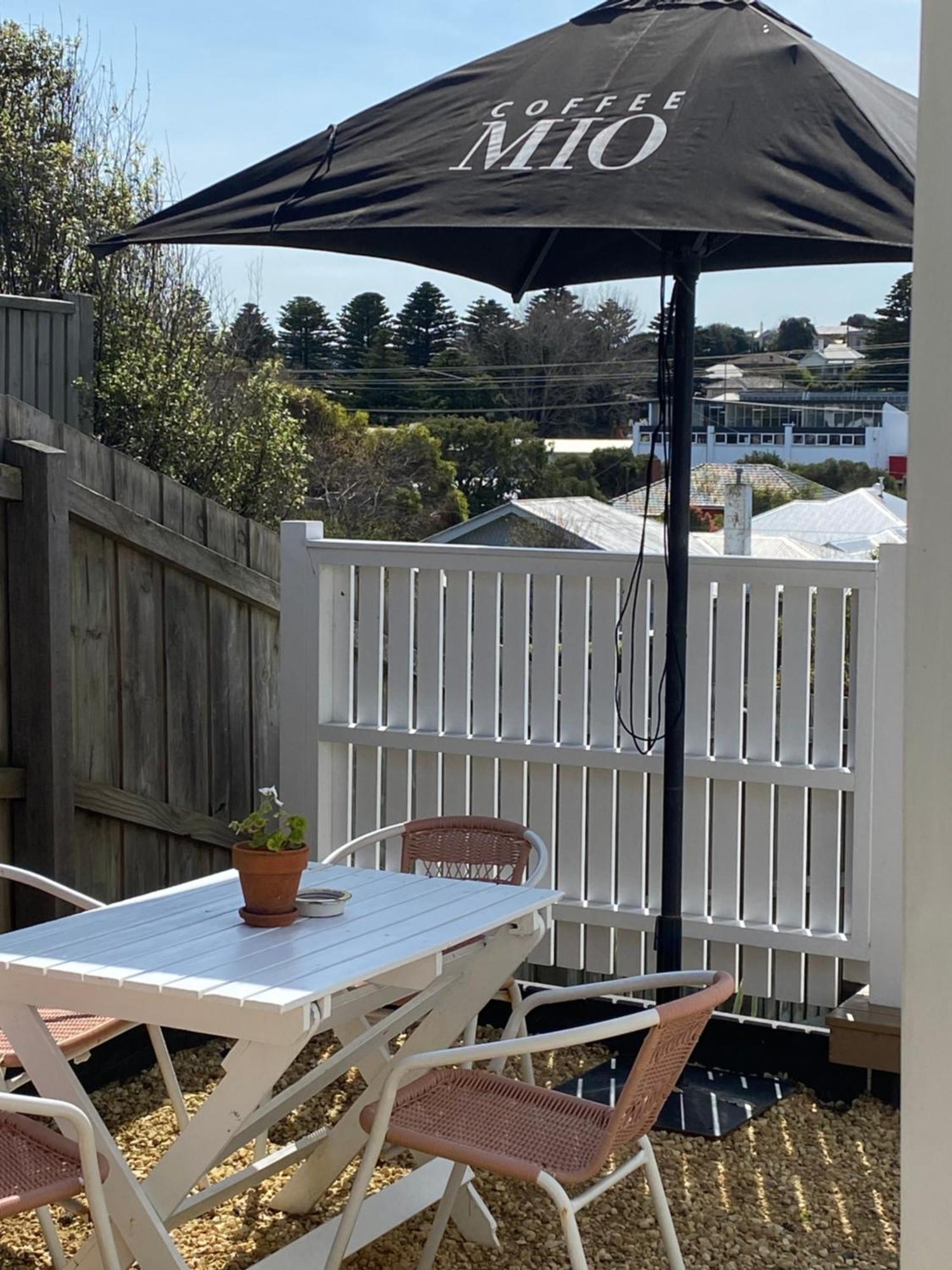 Barkly Beach House Warrnambool Exterior photo